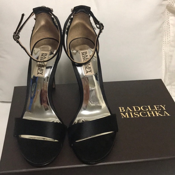 Badgley Mischka- Bartley ankle strap heel size 6 - Picture 5 of 7